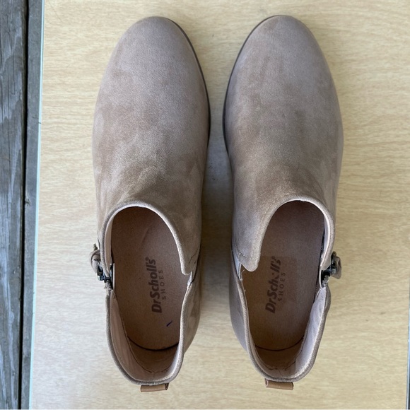 Dr. Scholl’s Astir Ankle Booties NWOT In Tan Sz 6 Wide - Picture 8 of 13